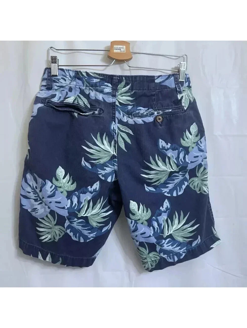 American Eagle Outfitters Chino Shorts Men's Size 28 Blue w/ Leaf 9 1/2